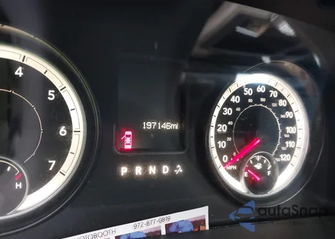 2014 Ram 1500 Lone Star z USA, uszkodzony, nr VIN 1C6RR6LT5ES113595